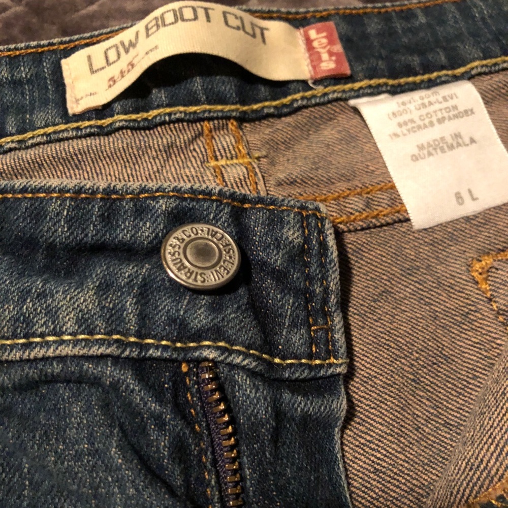 Bootcut Levi’s - Picture 2 of 6